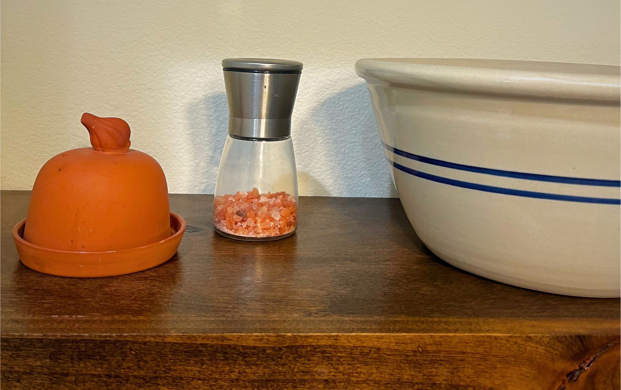 Bowl on shelf